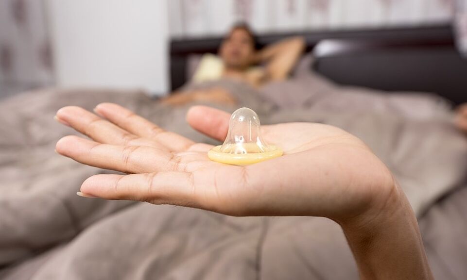 kondom i lubrikant kad se probudi